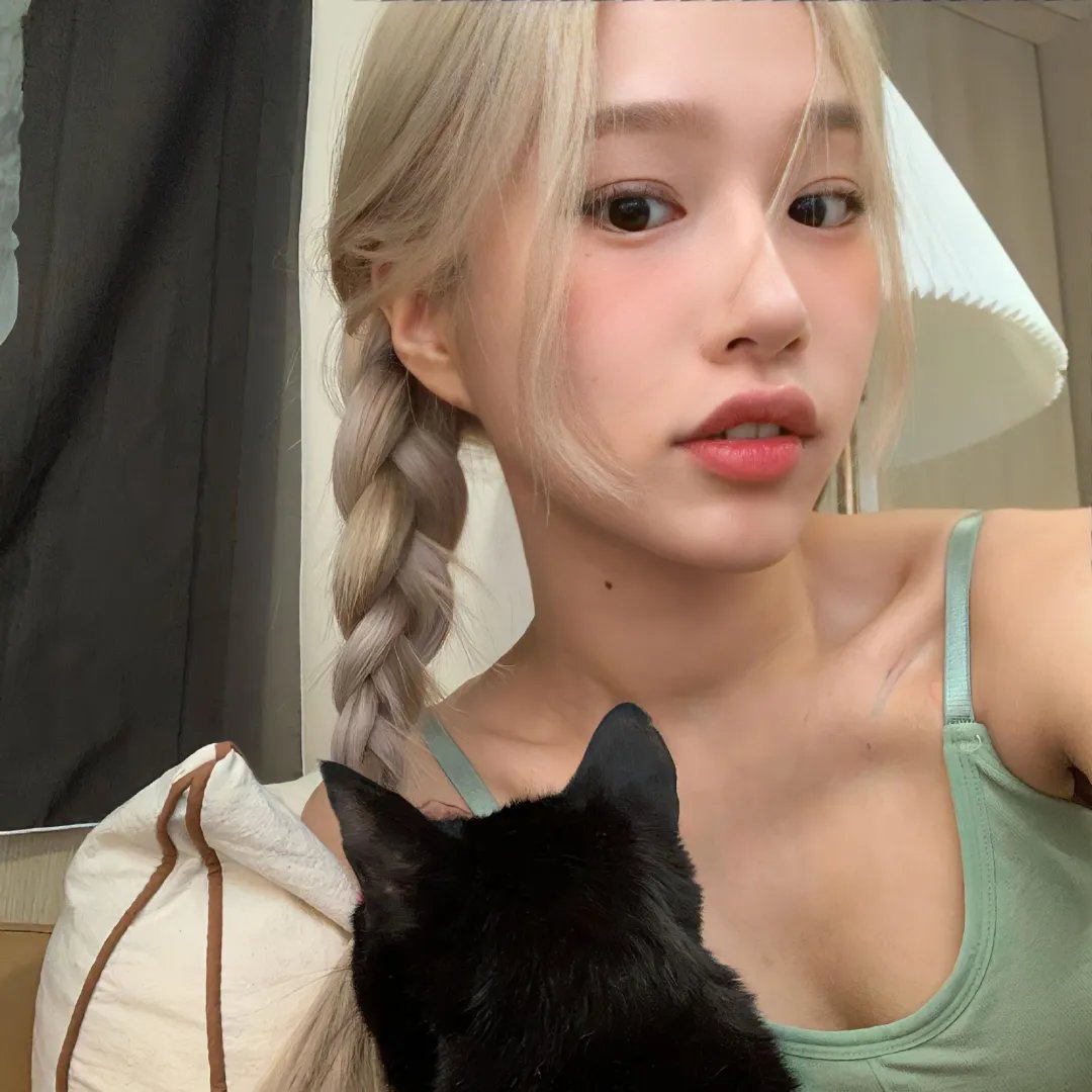 归国后，双生女主她不装了